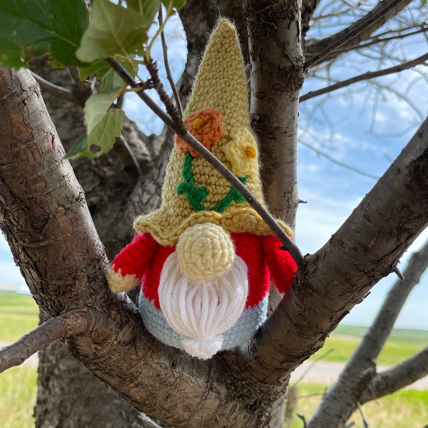 Gnome with Flower Hat - Crochet Pattern