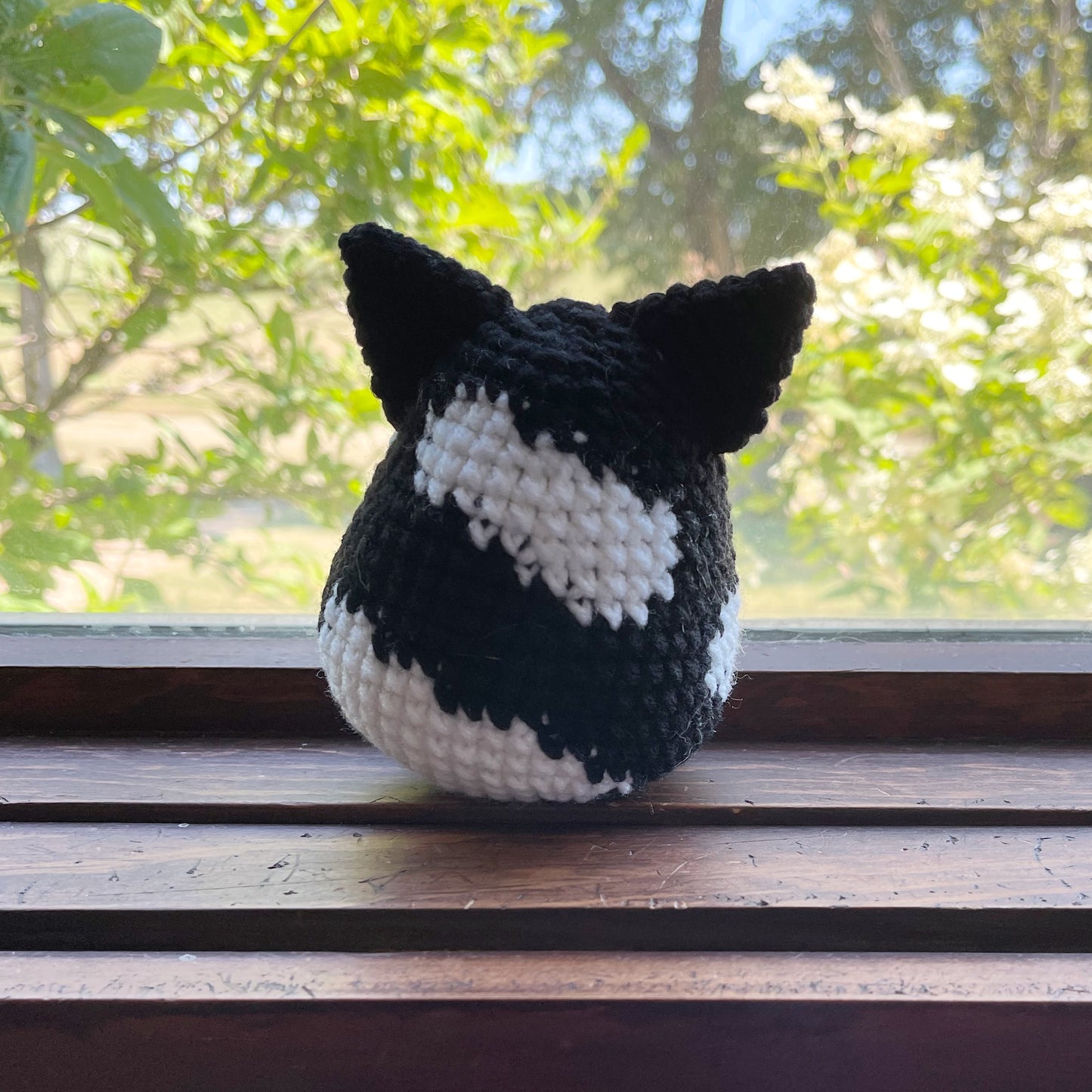 Black and White Cats - Crochet Pattern